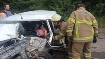 Karabük'te Tır ile Otomobil Çarpıştı