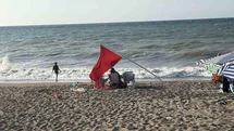 Akçakoca’da Denize Girmek Yasaklandı