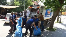 Siverek’te ele geçirilen tonlarca bozuk ürün imha edildi