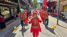Gölcük'te Geleneksel Sünnet Şöleni Düzenlendi