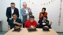 Isparta'da Engelli Öğrencilere Doğum Günü Kutlaması