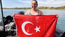Melisa Uluarslan Kuzey Kanalı'nı Geçti