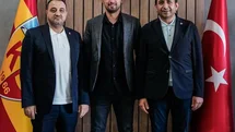 İlhan Parlak Kayseri'de İstifa Etti