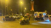 Adıyaman'da İki Otomobil Çarpıştı