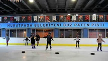Antalya’nın yaz aylarında serinleten adresi: Dağyakası Buz Pisti