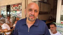 Kumarbaz bekçi, boşanma aşamasındaki eşini kızının yanında uyurken öldürmüş