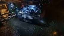 Afyonkarahisar'da Park Halindeki Araç Yandı
