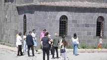 Kars'ta Ermenistanlı Gazeteciler Buluştu