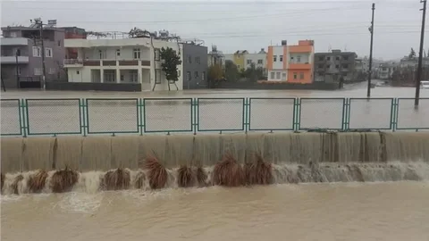 Tarsus Gazipaşa Mahallesi 2016 Aralık Sel Fotoğrafları