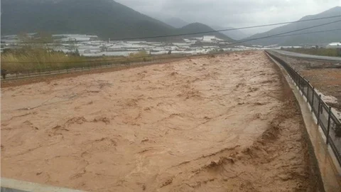 Mersin Anamur ve Bozyazı Bölgesinde Aşırı Yağmur