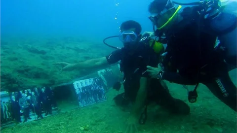 Mersin'de 29 Ekim Kutlamaları, Engelliler 29 Ekim’i Denizin Derinliklerinde Kutladı