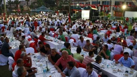 Mersin’de Başkan Kocamaz İzdihamı