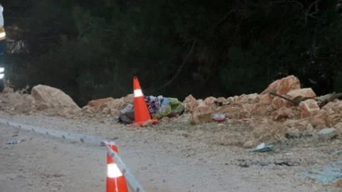 Mut'ta Kaza : 2 Ölü 6 Yaralı