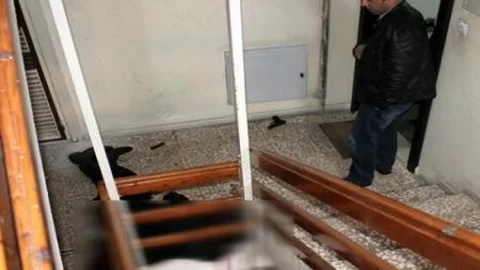 Mersin'de Aşk İntiharı