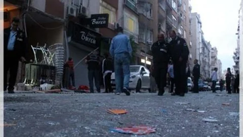 Mersin'de Korkutan Patlama