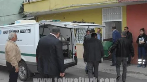 Hamile Eşini Karnındaki Bebeğiyle Bıçaklayarak Öldürdü