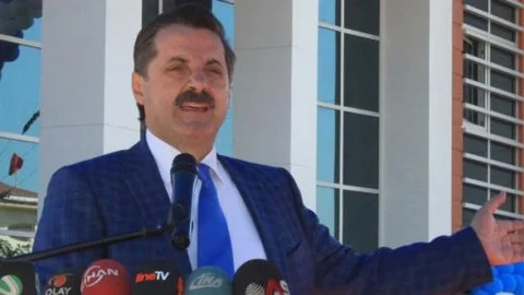 Çelik'ten ilaçta taban fiyat uygulamasına açıklama!