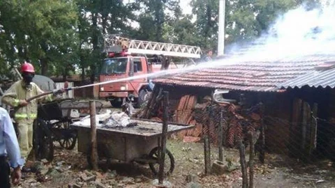 Kurbanlık keçiler yanmaktan son anda kurtuldu!