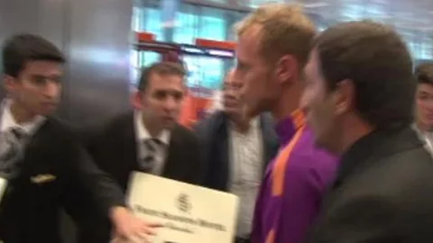 Taraftar Semih'e tepki gösterdi, ortalık karıştı!