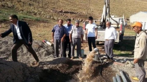Karlıova Belediyesi'nden Hizmet Toplantısı
