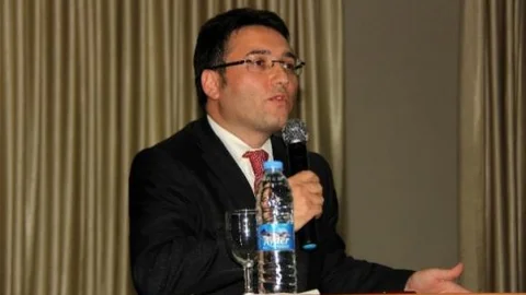 Güneysu Kaymakamına Veda Ediyor