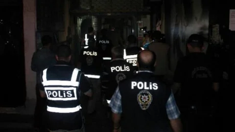 Elazığ Polisinden 'huzur23' Baskını