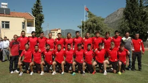 Bucak Belediye Oğuzhanspor Törenle Sezonu Açtı