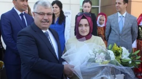 Çankırı'ya Atanan Öğretmenlere Davul Zurnalı Karşılama