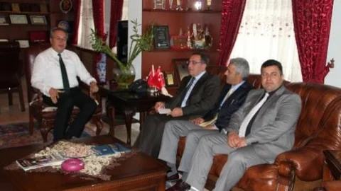 Ahilik Haftası Kutlama Heyeti Belediye Başkanı Ünver'i Ziyaret Etti