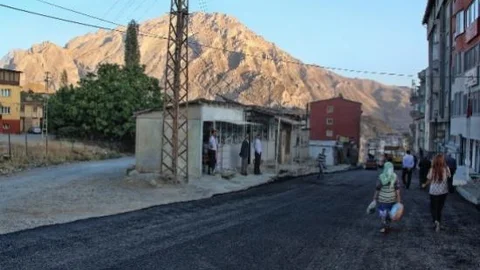 Pagan Caddesi Yıllar Sonra Asfaltlandı