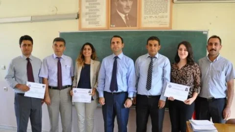 Teog'un Başarılı Öğretmenlerine Takdir