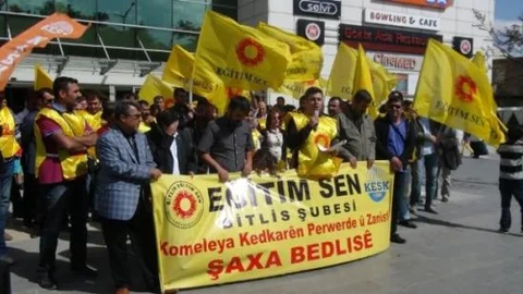 Bitlis'te Eğitimcilerden 1 Günlük Grev