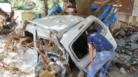 Hatay'da Arama Çalışmaları Sürüyor