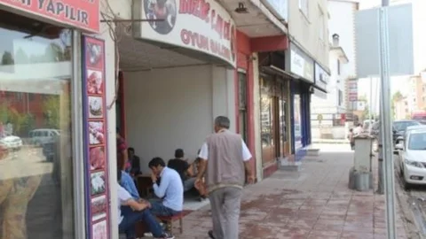 Ardahan'da Kaldırım İşgalleri İçin Esnaf Uyarıldı