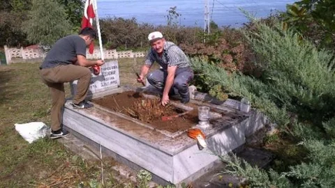 Bayram Öncesi Şehitliklerde Bakım Yapıldı