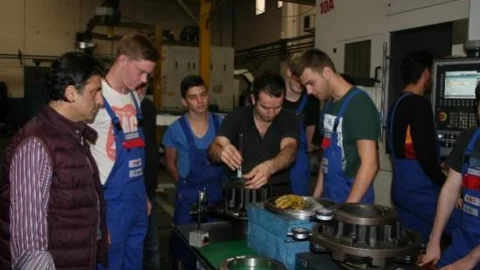 Alman Öğrenciler Hekimoğlu Döküm'de Staj Görüyor