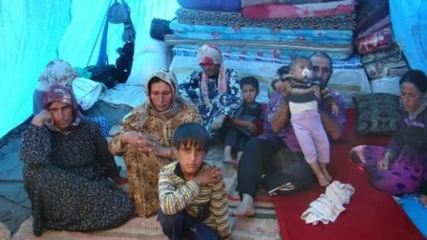 Işid'den Kaçan Kürtler Kırıkhan'a Geldi