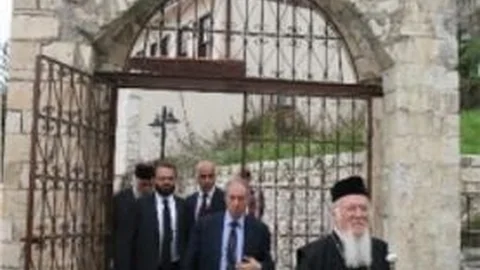 Patrik Bartholomeos Ordu'da Eski Kiliseleri Gezdi