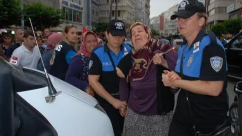 İskenderun Şehidine Ağladı