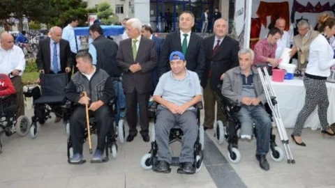 Engellilere Akülü Araba