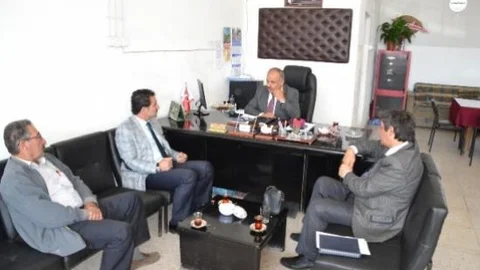 Nevzat İnanç Sanayi Futbol Sahasına Tribün Yapımı İçin Sanayi Kooperatifi Başkanı İle Görüştü