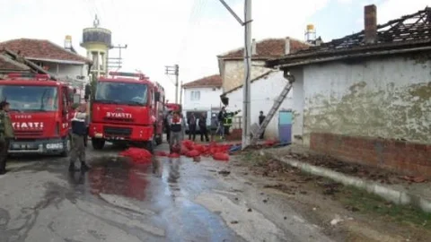 Köy Evinde Yangın