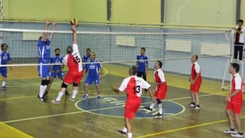 29 Ekim Voleybol Karşılaşmaları Nefesleri Kesiyor