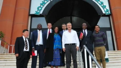 Zambiya Büyükelçisinden Ktb'ye Ziyaret