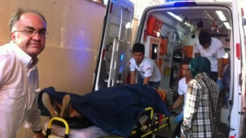 Bisikletin Çarptığı Genç Kız Yaralandı