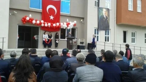 Şenpazar'a 152 Öğrenci Kapasiteli Yurt Açıldı