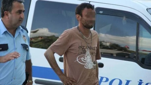 Anneye Tekmeye 1 Yıl 8 Ay Hapis