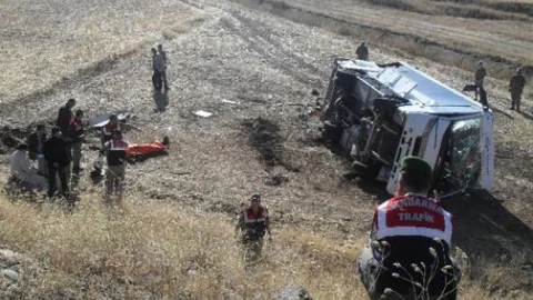Elazığ'da Askeri Aracın Devrilmesi