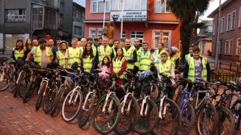 Çaycuma Belediyesi'nden Bisiklet Kullanlara Yelek