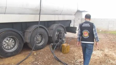 Gümrük Ekiplerinden Kaçak Akaryakıt Operasyonu